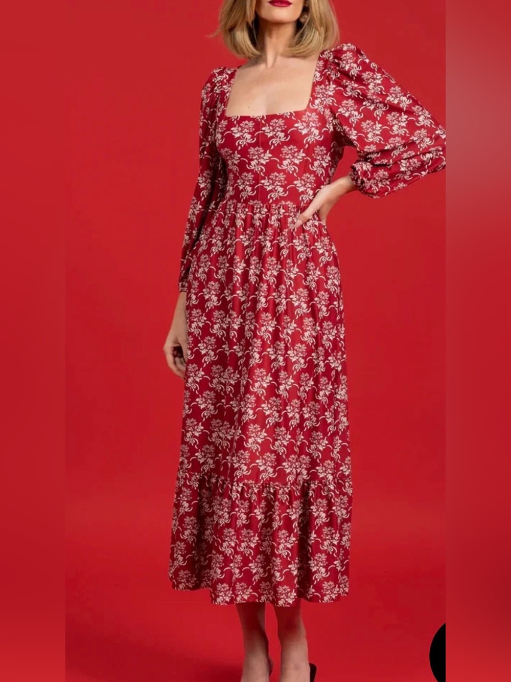 Smith & Quinn Natalie Dress Medium Red Floral Bouquet Puff Sleeve Square Neck